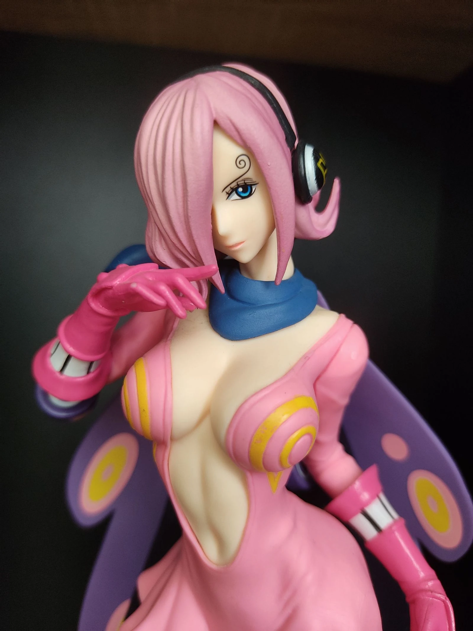 Figurine Vinsmoke Reiju - One Piece - Very good condition – photo 2